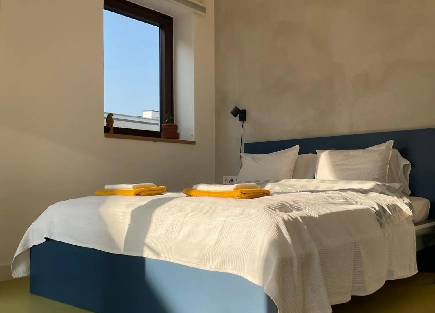 בודפשט Stylish Apartment, Top Floor With Private Terrace הונגריה