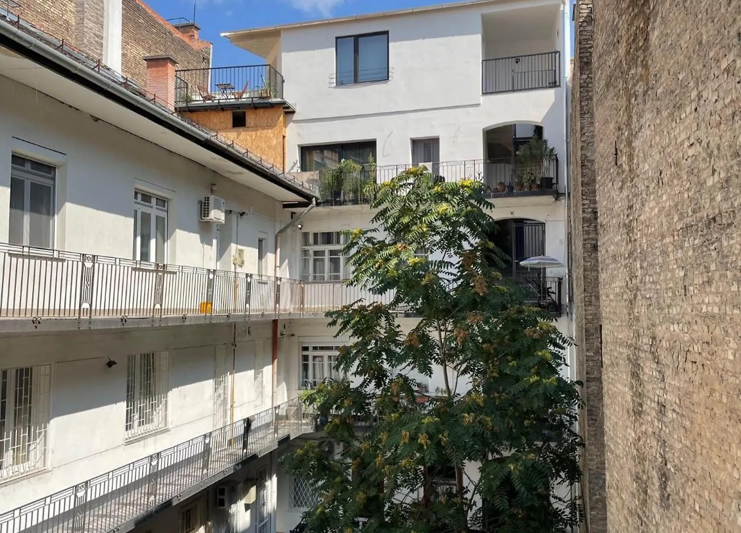 Lejlighed Stylish Apartment, Top Floor With Private Terrace Budapest